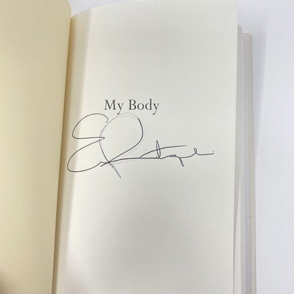 Emily Ratajkowski *AUTOGRAPHED/SIGNED* My Body Hardcover Book NEW - Picture 2 of 2